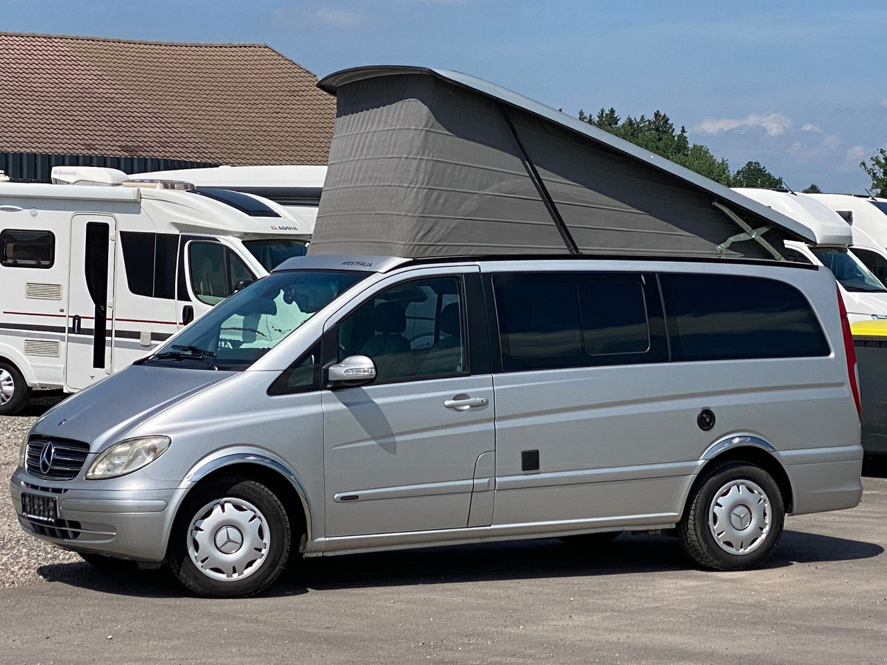 Mercedes-Benz Viano Marco Polo 2.2 CDI - Putnički kombi: slika 4 Mercedes-Benz Viano Marco Polo 2.2 CDI - Putnički kombi: slika 4