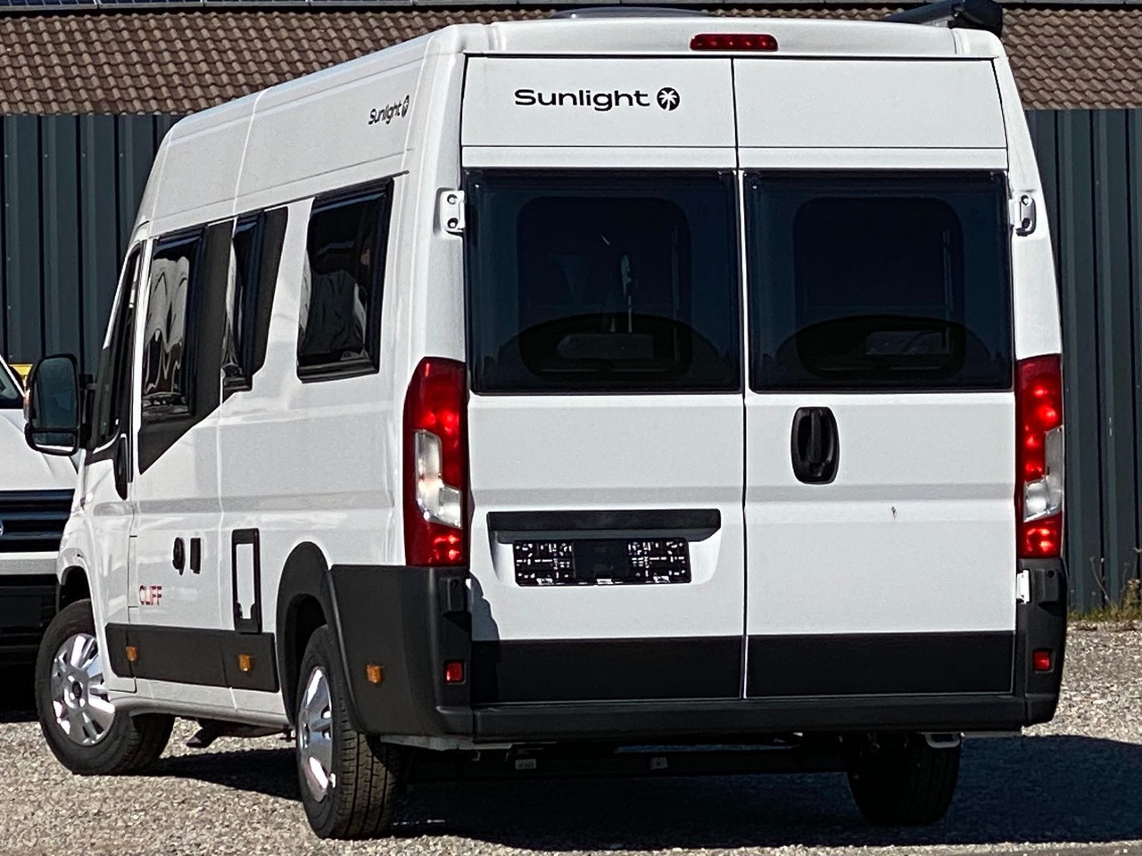 Sunlight Cliff 640 mit Längsbetten,Modell 25 - Kamp kombi: slika 5 Sunlight Cliff 640 mit Längsbetten,Modell 25 - Kamp kombi: slika 5