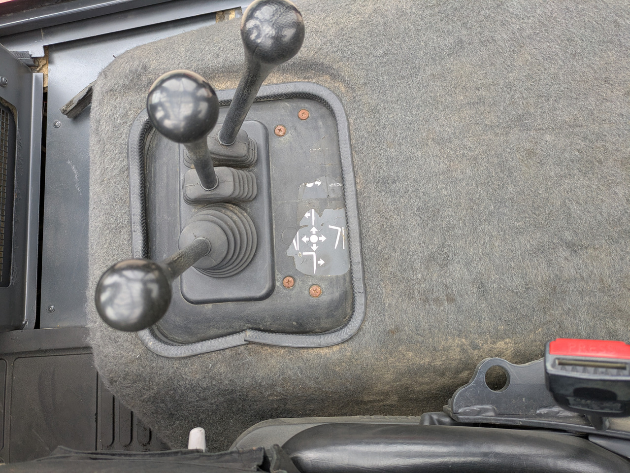 Dizel viljuškar LINDE H70D Diesel Stapler Triplexmast BJ: 99 erst 3368h: slika 12 Dizel viljuškar LINDE H70D Diesel Stapler Triplexmast BJ: 99 erst 3368h: slika 12