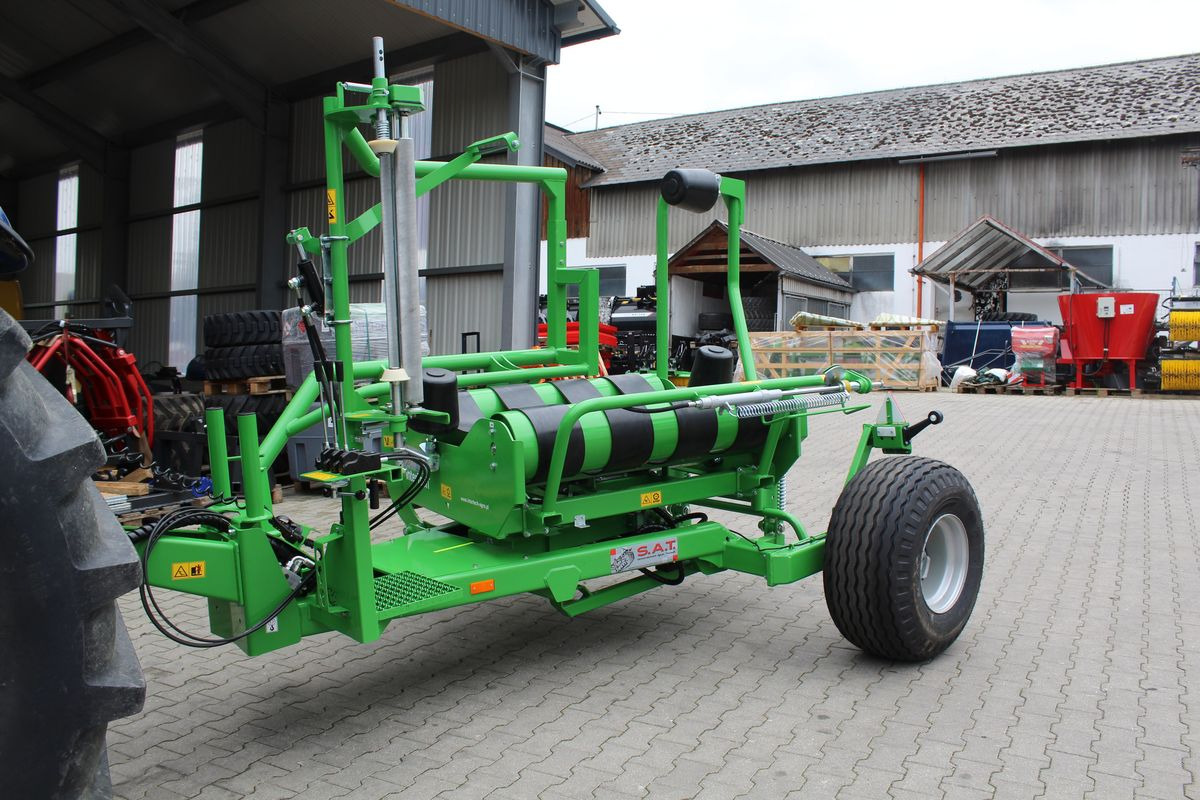 Intertech Wickelmaschine IT 1500 - Omotač za bale: slika 2 Intertech Wickelmaschine IT 1500 - Omotač za bale: slika 2