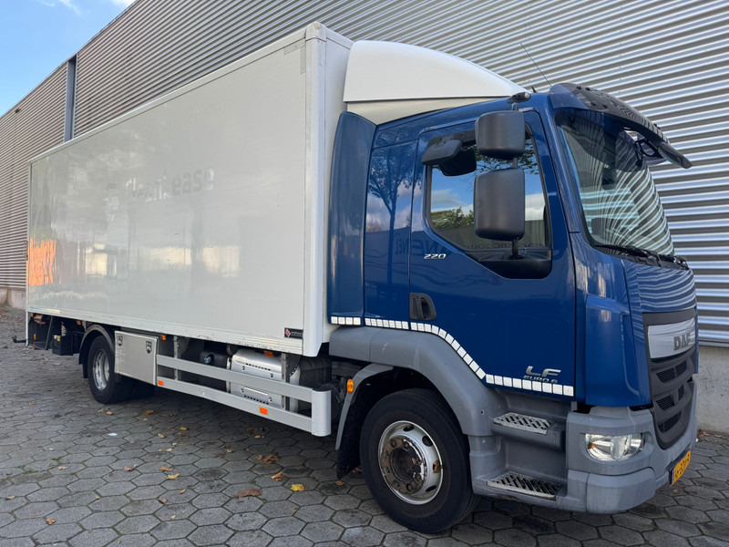 DAF LF 220 / 16 Tons / New Tacho / TUV: 2-2026 / NL Truck - Kamion sa zatvorenim sandukom: slika 2 DAF LF 220 / 16 Tons / New Tacho / TUV: 2-2026 / NL Truck - Kamion sa zatvorenim sandukom: slika 2
