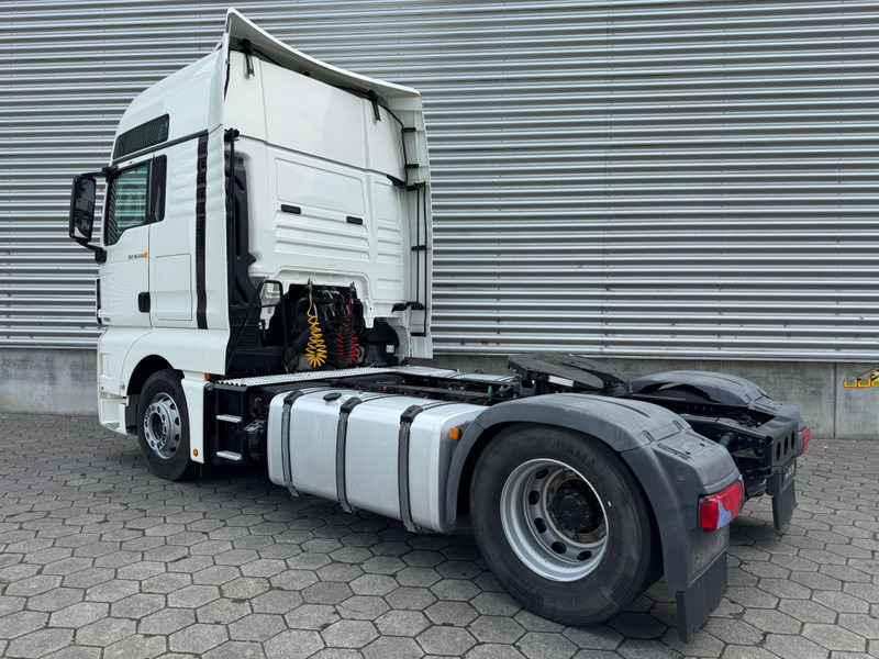 MAN TGX 18.500 XXL / Intarder / Roof Klima / 2 Tanks - Tegljač: slika 3 MAN TGX 18.500 XXL / Intarder / Roof Klima / 2 Tanks - Tegljač: slika 3