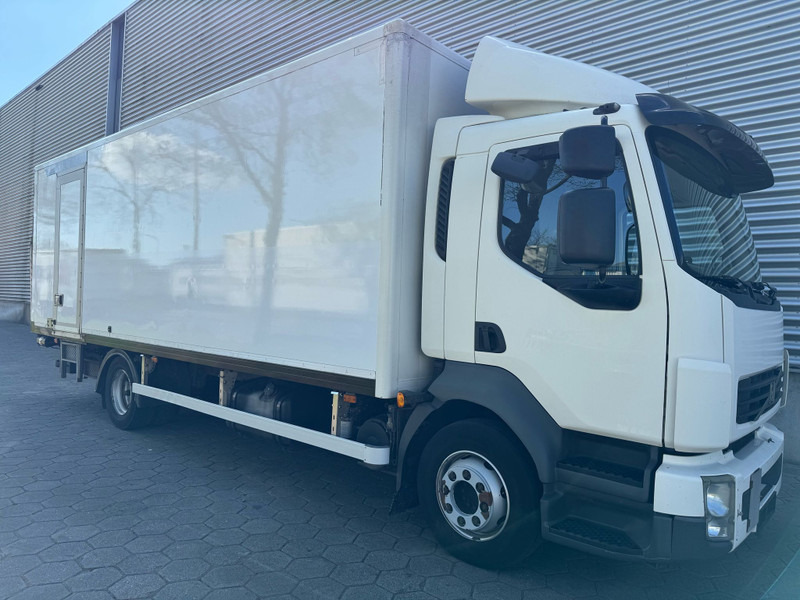 Volvo FL 240 / Klima / Tail Lift / 6 Cilinder / TUV:8-2025 - Kamion sa zatvorenim sandukom: slika 2 Volvo FL 240 / Klima / Tail Lift / 6 Cilinder / TUV:8-2025 - Kamion sa zatvorenim sandukom: slika 2