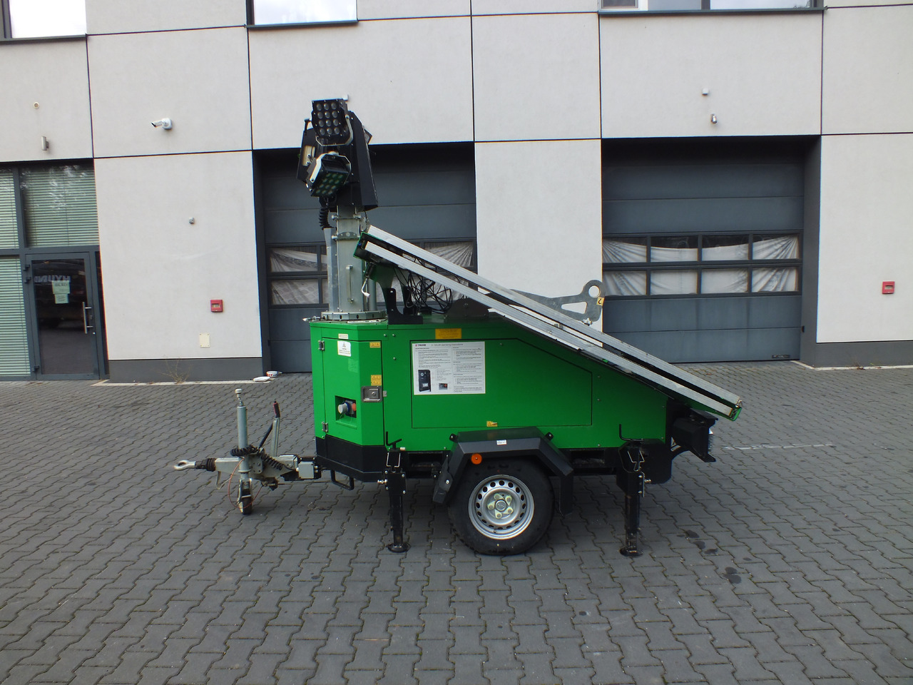 TRIME X-SOLAR - Toranj za osvetljenje za Bager: slika 4 TRIME X-SOLAR - Toranj za osvetljenje za Bager: slika 4