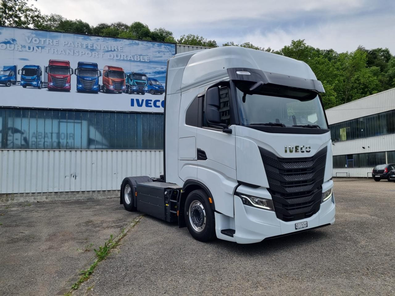 IVECO S-Way AS440S46T/FP CNG - Tegljač: slika 1 IVECO S-Way AS440S46T/FP CNG - Tegljač: slika 1