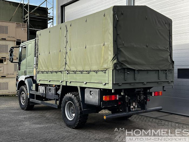 Kamion sa tovarnim sandukom Iveco 100E22 4x4 (M104): slika 9