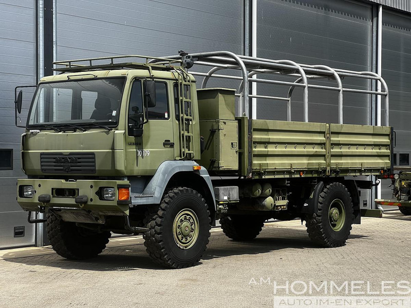 MAN 18.225 LAC 4x4 - Kamion: slika 2 MAN 18.225 LAC 4x4 - Kamion: slika 2