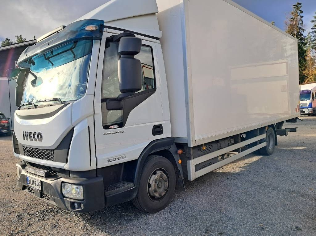 Iveco Eurocargo 100 E21 - Kamion sa zatvorenim sandukom: slika 1 Iveco Eurocargo 100 E21 - Kamion sa zatvorenim sandukom: slika 1