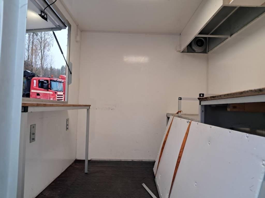 JJ-Trailer MV 3000FB Myyntivaunu - Prikolica za automobil: slika 3 JJ-Trailer MV 3000FB Myyntivaunu - Prikolica za automobil: slika 3