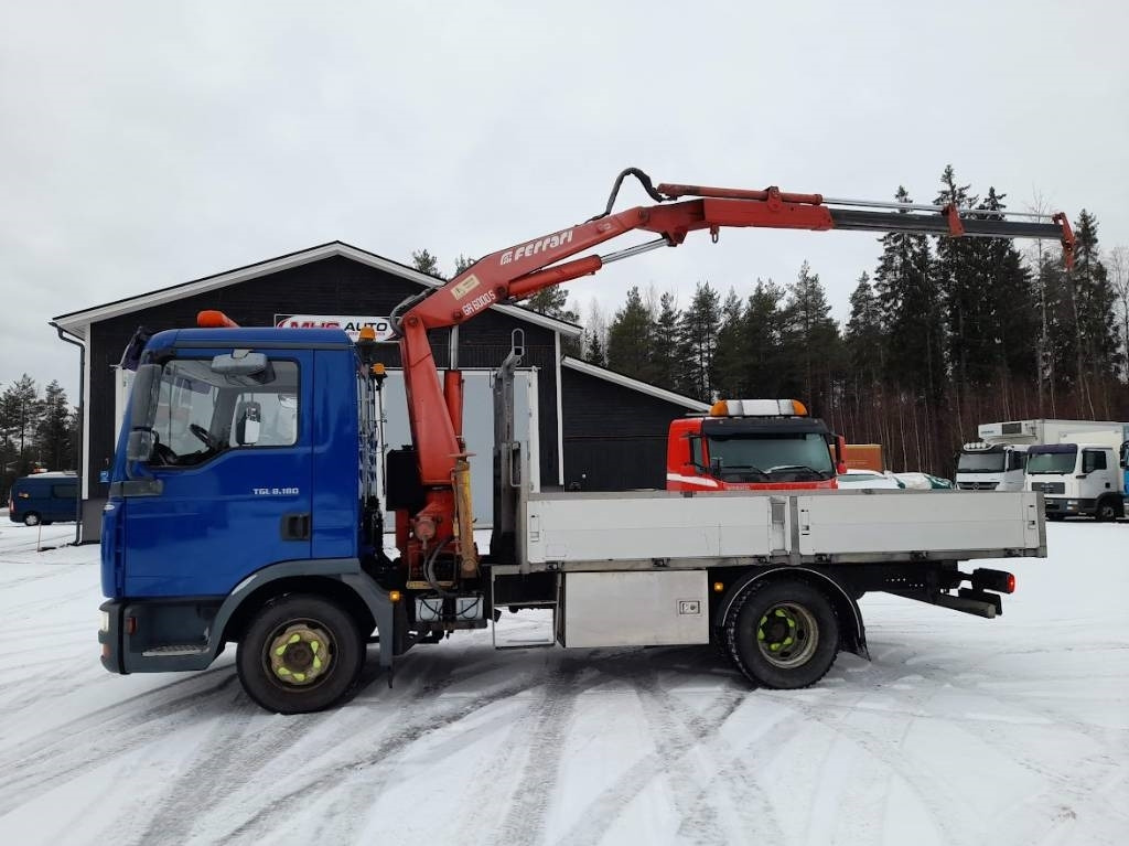 MAN TGL 8.180 Ferrari 6000-2 - Kamion sa dizalicom: slika 3 MAN TGL 8.180 Ferrari 6000-2 - Kamion sa dizalicom: slika 3