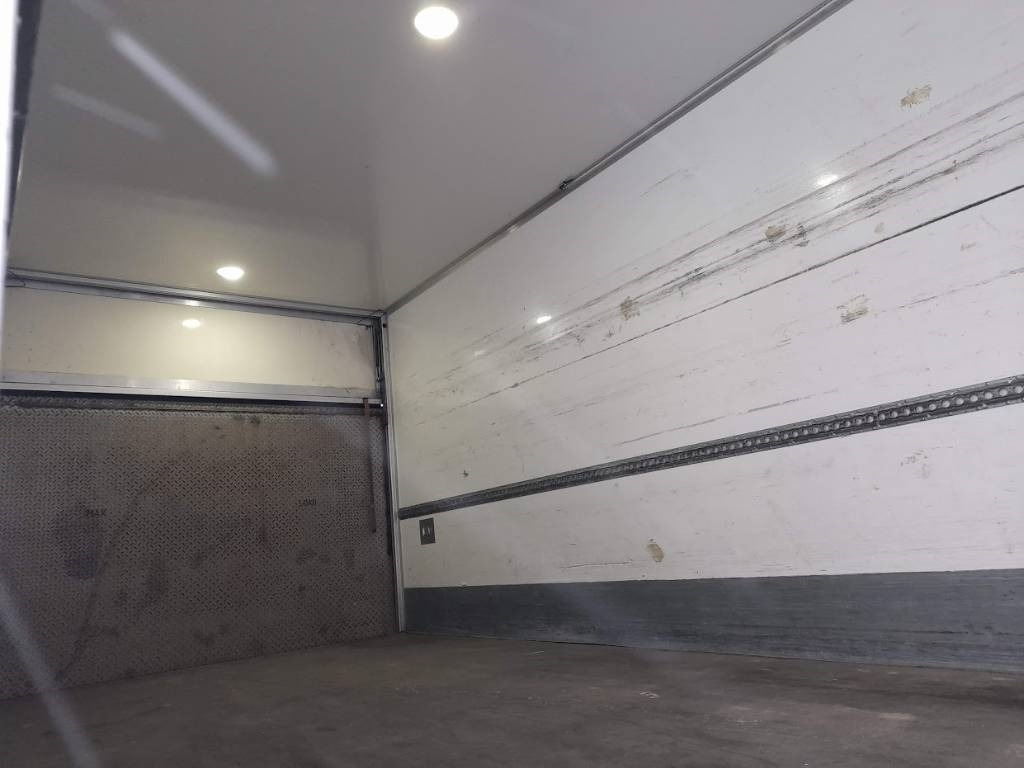 Mercedes-Benz Atego 918 Euro 6 - Hladnjača: slika 4 Mercedes-Benz Atego 918 Euro 6 - Hladnjača: slika 4