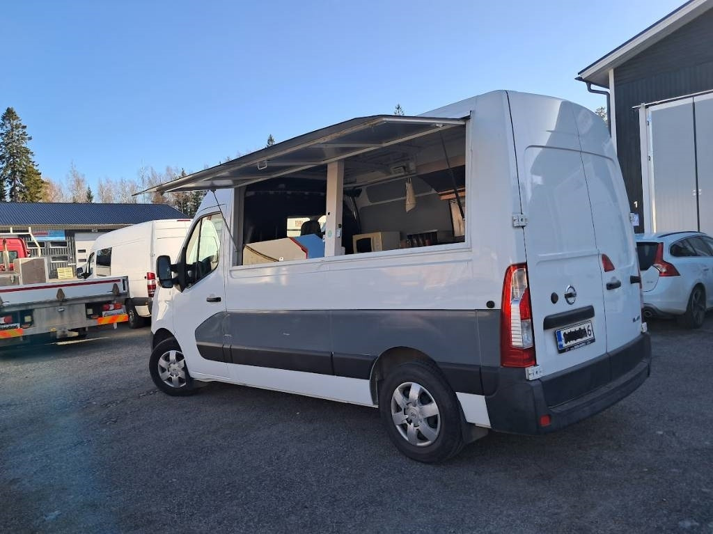 Nissan NV 400 Food Truck Gilli/Katukeittiö auto - Furgon: slika 2 Nissan NV 400 Food Truck Gilli/Katukeittiö auto - Furgon: slika 2