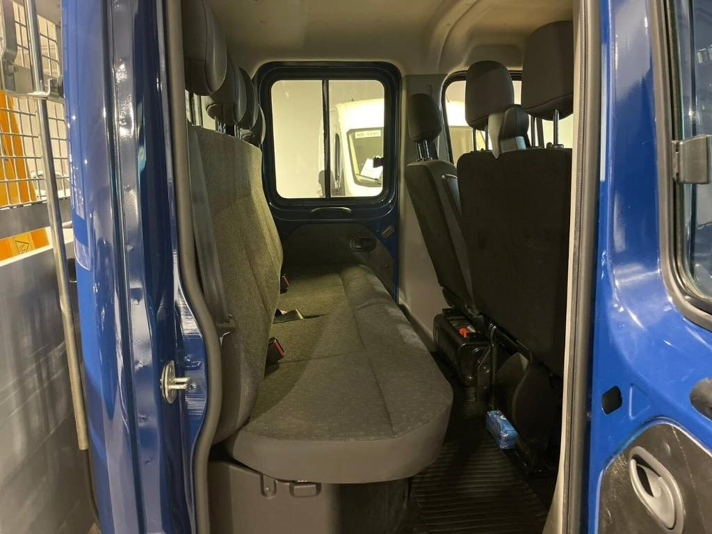 Opel Movano 2.3 CDTI Doppel 7hlö Ferrari 322 nosturi - Furgon: slika 4 Opel Movano 2.3 CDTI Doppel 7hlö Ferrari 322 nosturi - Furgon: slika 4