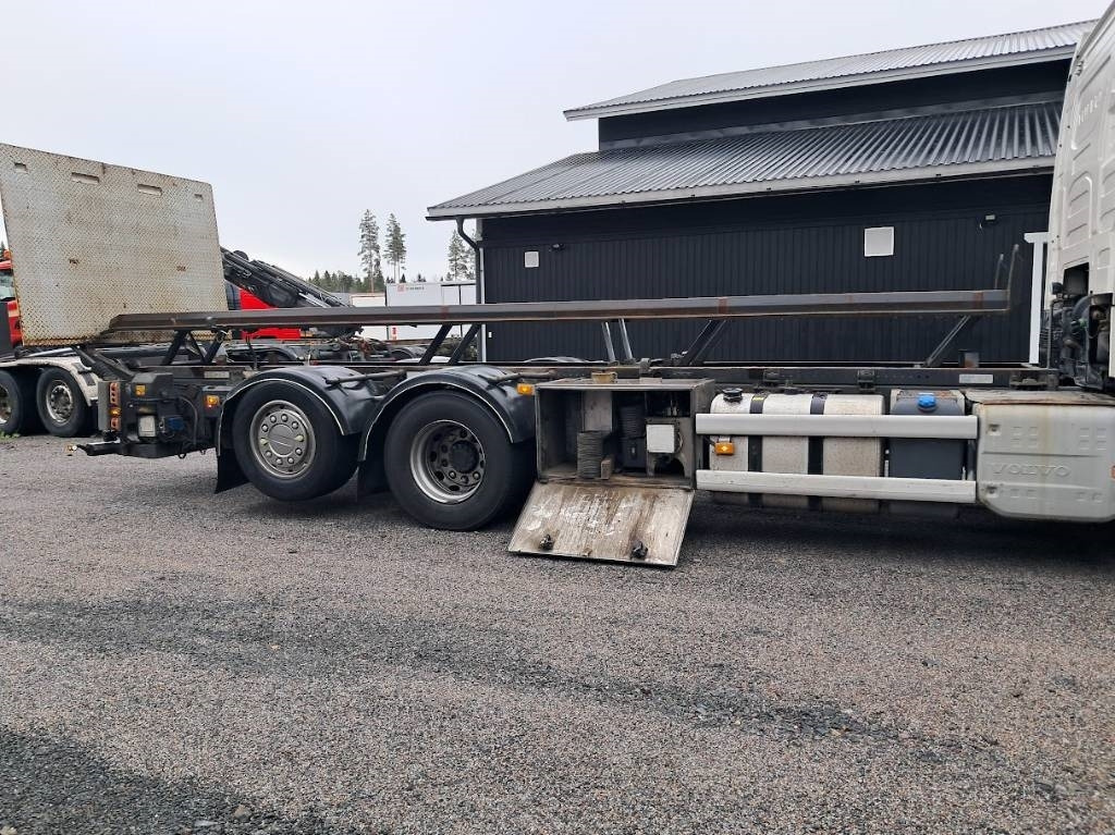 Volvo FH 13 500 - Kamion za prevoz kontejnera/ Kamion sa promenjivim sandukom: slika 5 Volvo FH 13 500 - Kamion za prevoz kontejnera/ Kamion sa promenjivim sandukom: slika 5
