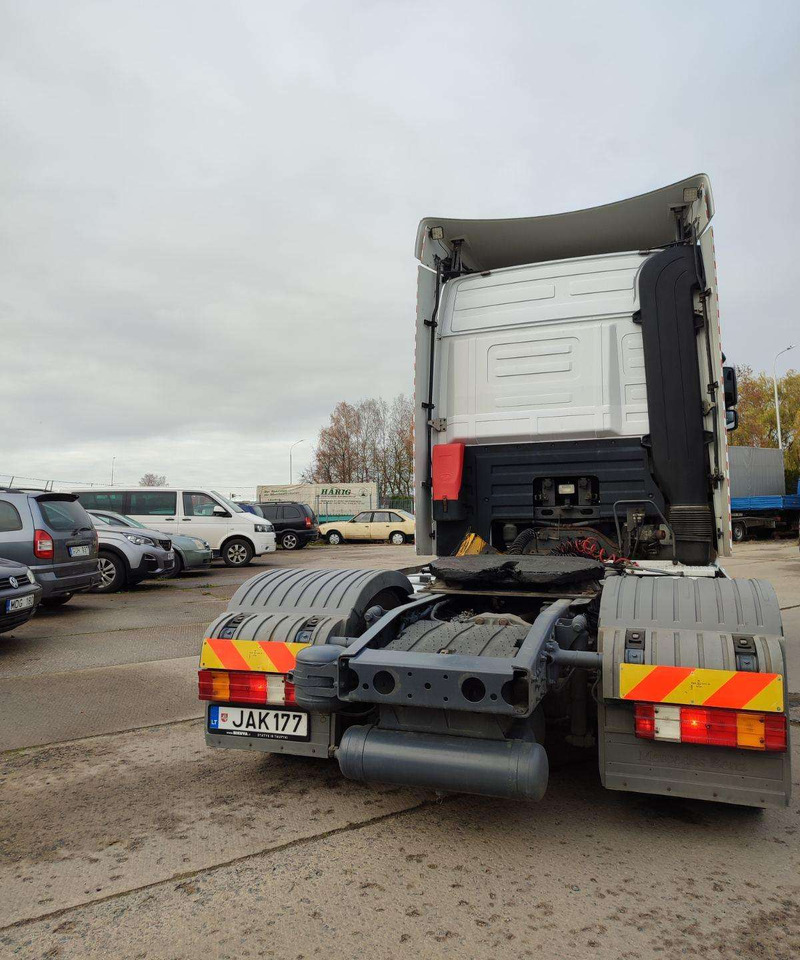 Tegljač Mercedes-Benz Actros 1844 LS: slika 7 Tegljač Mercedes-Benz Actros 1844 LS: slika 7