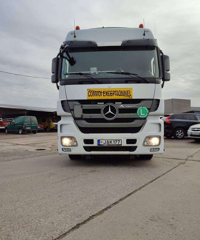 Mercedes-Benz Actros 1844 LS - Tegljač: slika 2 Mercedes-Benz Actros 1844 LS - Tegljač: slika 2