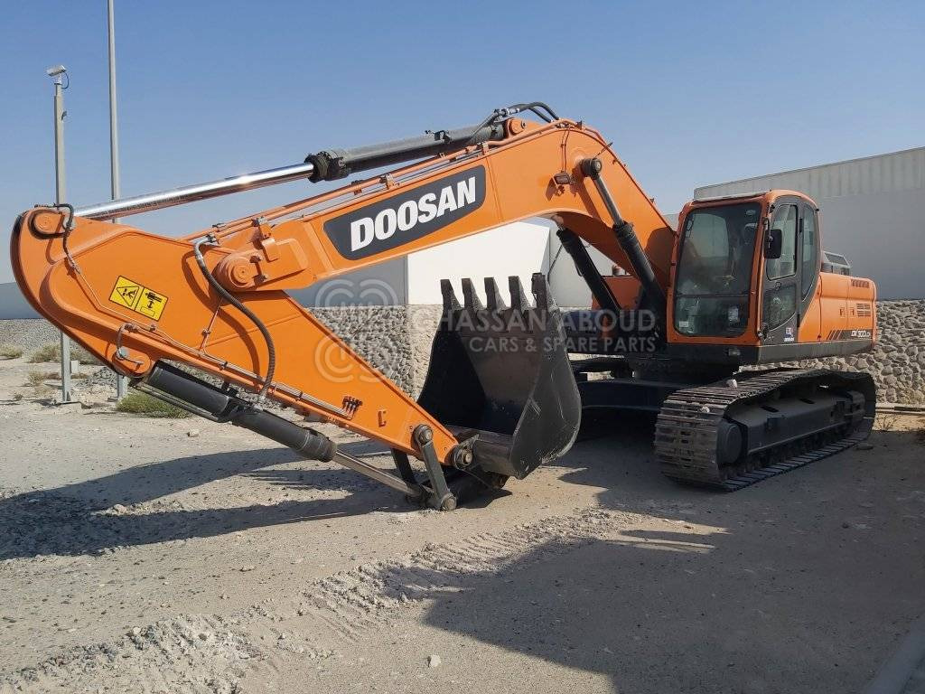 DOOSAN DX300 LCA – CRAWLER EXCAVATOR OPERATING WEIGHT 29.6 TON WITH 1.47 CBM BUCKET (HEAVY DUTY) SHOE 800MM TG MY2022 - Bager guseničar: slika 1 DOOSAN DX300 LCA – CRAWLER EXCAVATOR OPERATING WEIGHT 29.6 TON WITH 1.47 CBM BUCKET (HEAVY DUTY) SHOE 800MM TG MY2022 - Bager guseničar: slika 1