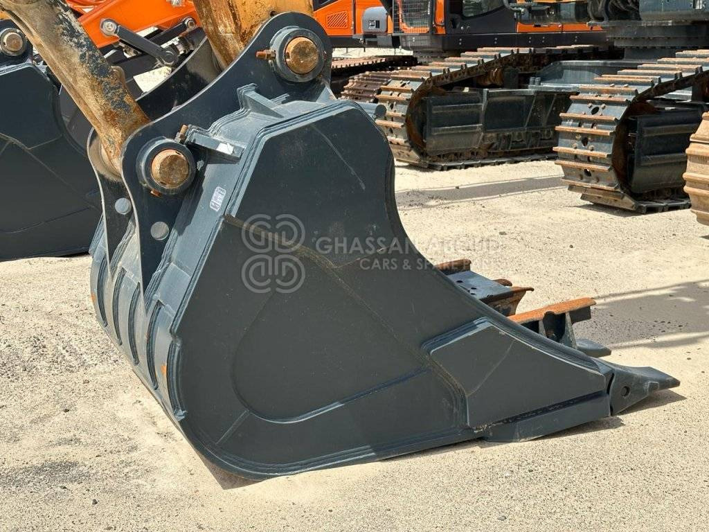 Bager guseničar HYUNDAI EXCAVATOR HX480 2.20 CU.M.  MY2019: slika 6