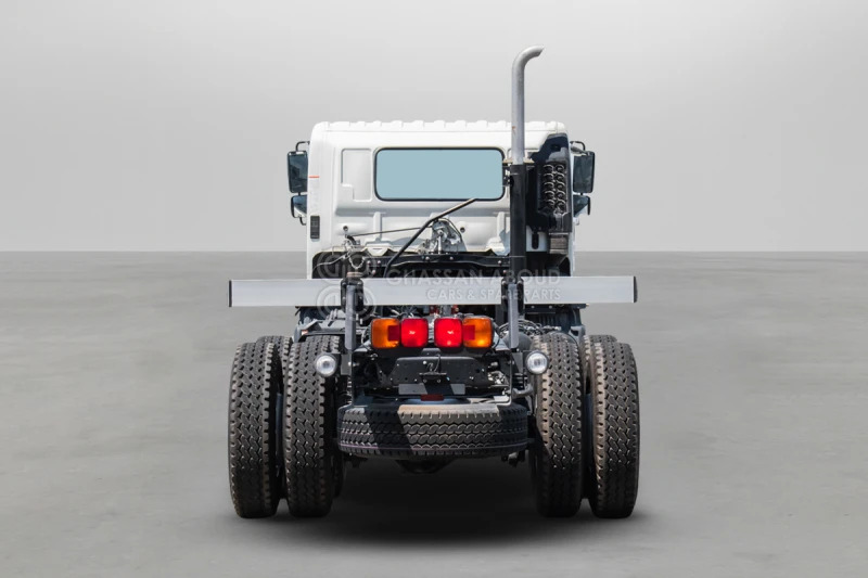 Hino 500 FM 6x4 Chassis - Kamion sa golom šasijom i zatvorenom kabinom: slika 3 Hino 500 FM 6x4 Chassis - Kamion sa golom šasijom i zatvorenom kabinom: slika 3