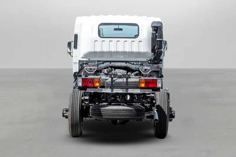 Isuzu NQR 75 4x2 Chassis - Kamion sa golom šasijom i zatvorenom kabinom: slika 4 Isuzu NQR 75 4x2 Chassis - Kamion sa golom šasijom i zatvorenom kabinom: slika 4