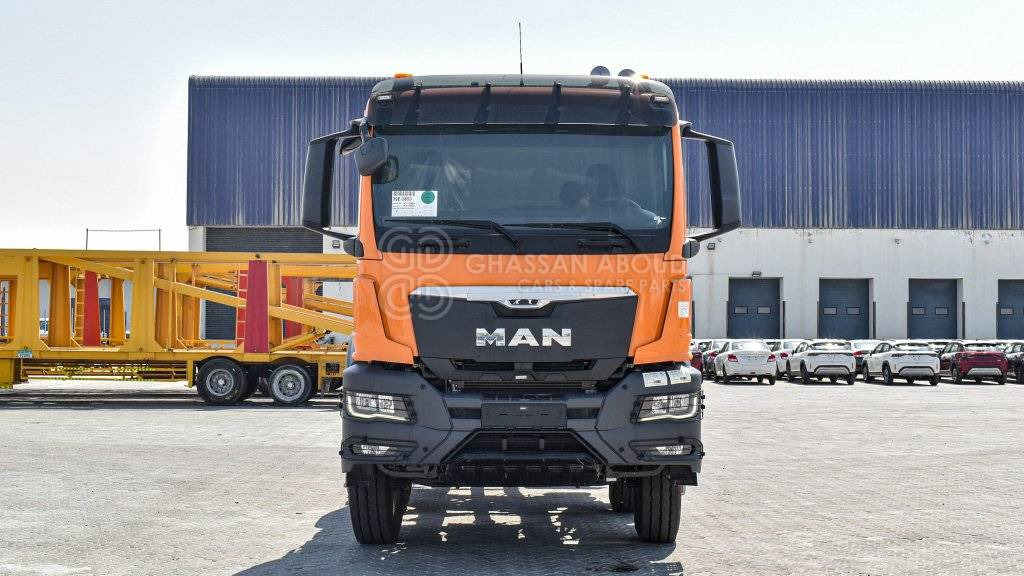 MAN TRUCK CHASSIS – TGS 41.480 – 8X4 BB CH - Kamion sa golom šasijom i zatvorenom kabinom: slika 2 MAN TRUCK CHASSIS – TGS 41.480 – 8X4 BB CH - Kamion sa golom šasijom i zatvorenom kabinom: slika 2