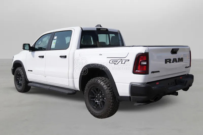 Ram 1500 Crew - Pikap, Dostavno vozilo sa duplom kabinom: slika 4 Ram 1500 Crew - Pikap, Dostavno vozilo sa duplom kabinom: slika 4