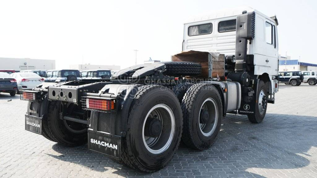 SHACMAN F3000 6×4 Tractor Head MY25 - Tegljač: slika 4 SHACMAN F3000 6×4 Tractor Head MY25 - Tegljač: slika 4