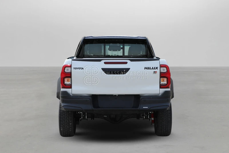 Toyota Hilux 4X4 - Pikap: slika 5 Toyota Hilux 4X4 - Pikap: slika 5