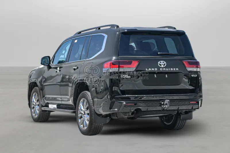 Toyota Land Cruiser 300 - SUVSUV: slika 4 Toyota Land Cruiser 300 - SUVSUV: slika 4