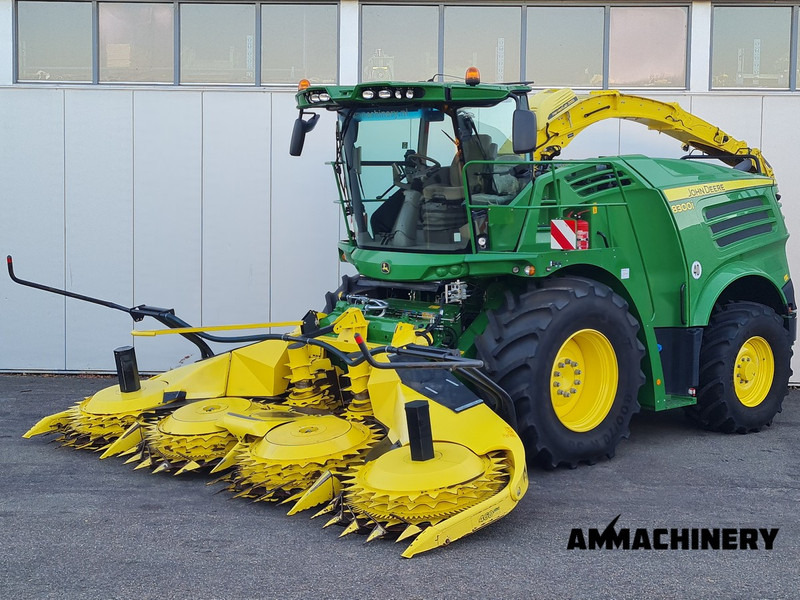 John Deere 8300 pro drive - Kombajn za stočnu hranu: slika 2 John Deere 8300 pro drive - Kombajn za stočnu hranu: slika 2