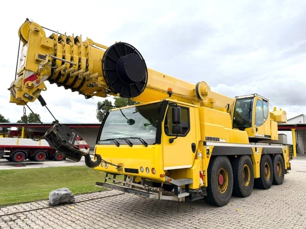 Liebherr LTM 1070-4.2 - Autokran za sve terene: slika 1 Liebherr LTM 1070-4.2 - Autokran za sve terene: slika 1