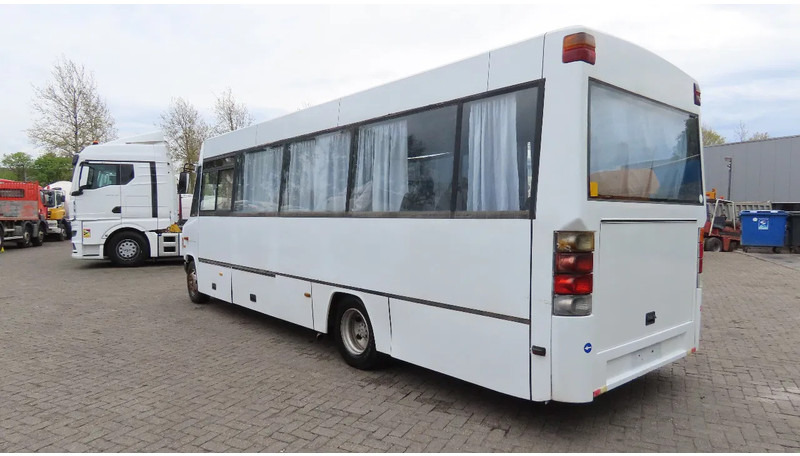 Mercedes-Benz 815 D 31 places! Manual injection - Autobus: slika 5 Mercedes-Benz 815 D 31 places! Manual injection - Autobus: slika 5