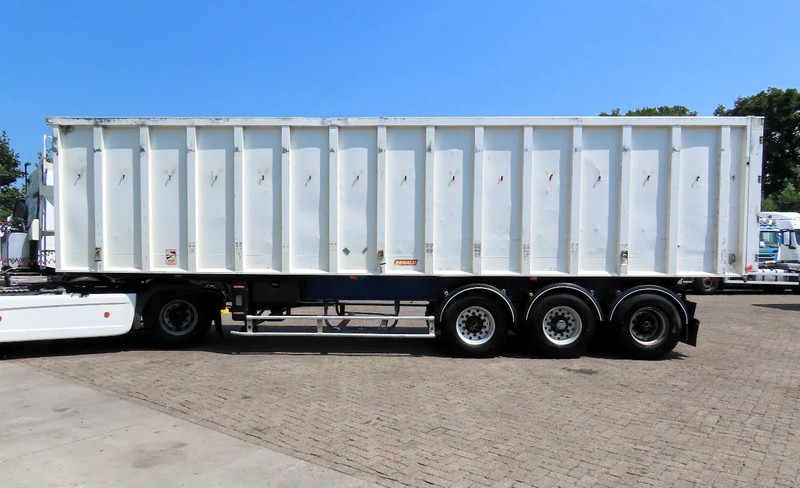 Benalu 55m3 , 5840 kg grain transport - Poluprikolica istovarivača: slika 5 Benalu 55m3 , 5840 kg grain transport - Poluprikolica istovarivača: slika 5
