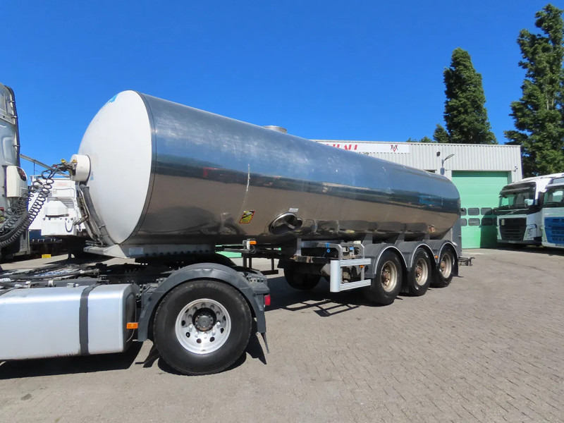 ETA Milk / melk 27200 L (all valid documents for milk transport) - Poluprikolica cisterna: slika 1 ETA Milk / melk 27200 L (all valid documents for milk transport) - Poluprikolica cisterna: slika 1