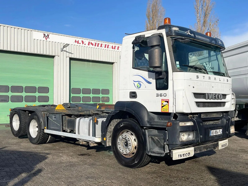 Iveco Stralis 360 6x2 Manual gearbox - Kamion sa dizalicom: slika 1 Iveco Stralis 360 6x2 Manual gearbox - Kamion sa dizalicom: slika 1
