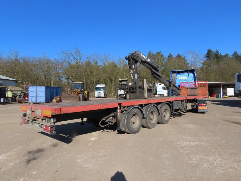 Kaiser HIAB 175, REMOTE control, retractable - Plato poluprikolica: slika 1 Kaiser HIAB 175, REMOTE control, retractable - Plato poluprikolica: slika 1