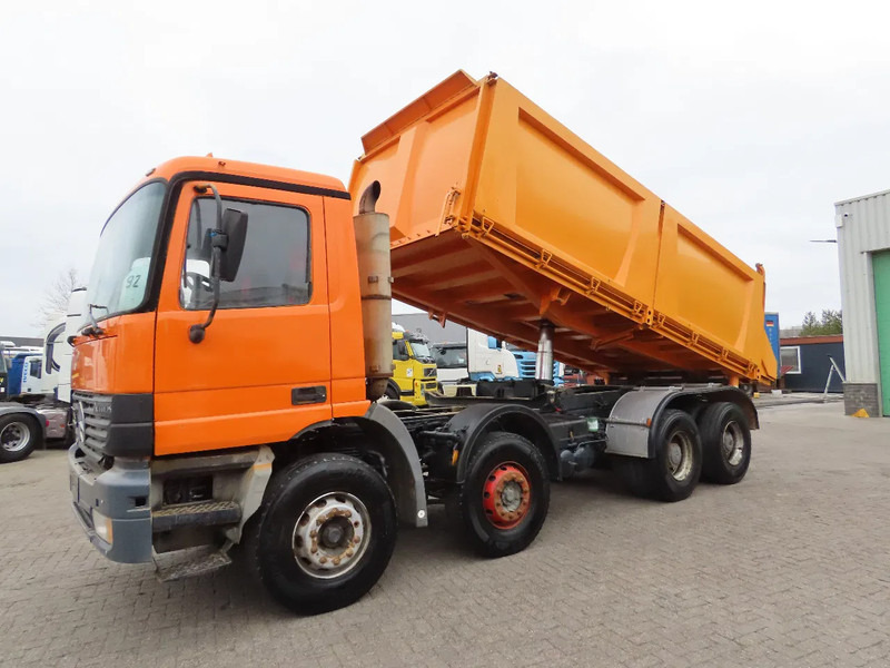 Mercedes-Benz Actros 3240 Manual, steel dumper! Great condition! - Istovarivač: slika 2 Mercedes-Benz Actros 3240 Manual, steel dumper! Great condition! - Istovarivač: slika 2