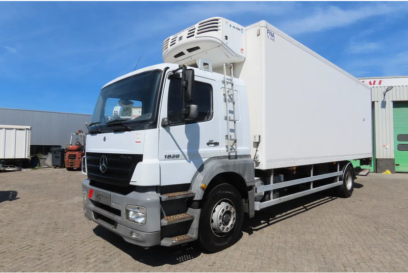 Mercedes-Benz Axor 1828 TK TS500, Lamberet. Very good condition - Hladnjača: slika 3 Mercedes-Benz Axor 1828 TK TS500, Lamberet. Very good condition - Hladnjača: slika 3