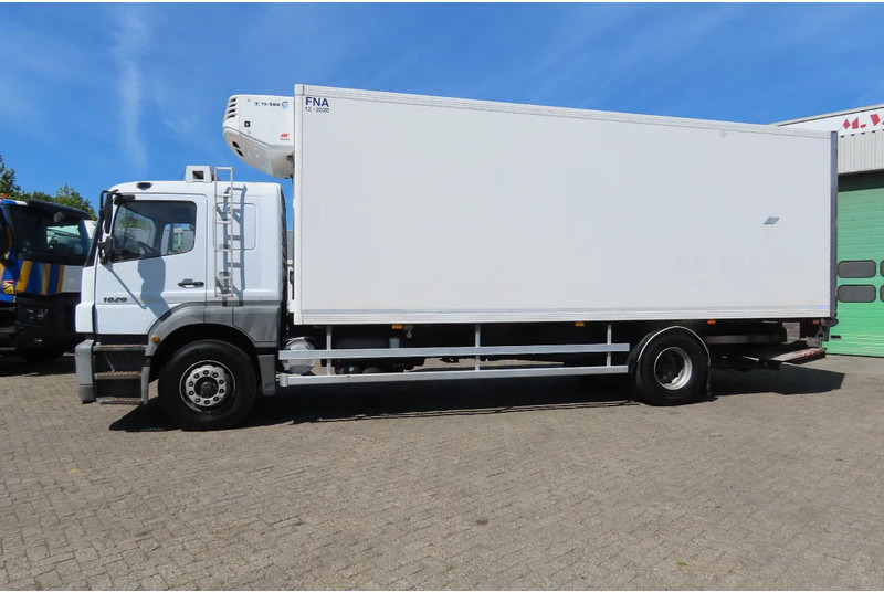Mercedes-Benz Axor 1828 TK TS500, Lamberet. Very good condition - Hladnjača: slika 4 Mercedes-Benz Axor 1828 TK TS500, Lamberet. Very good condition - Hladnjača: slika 4