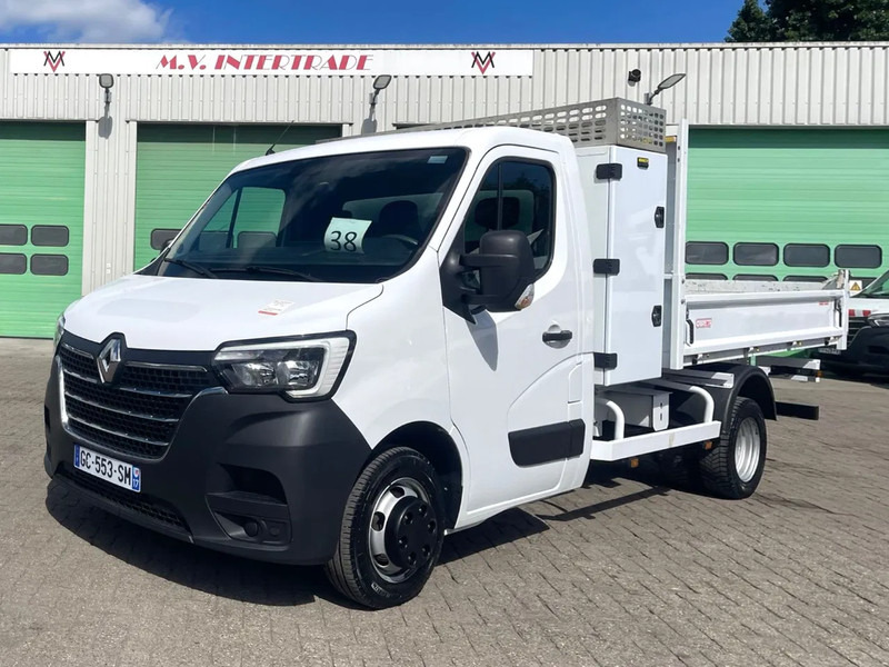 Renault Master 2021, 3 seats, Great condition, ! EURO 6 - Dostavno vozilo istovarivač: slika 3 Renault Master 2021, 3 seats, Great condition, ! EURO 6 - Dostavno vozilo istovarivač: slika 3