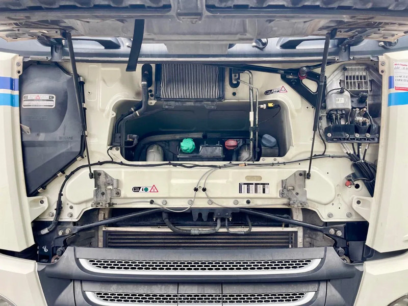 DAF XF 480 HYDRAULIC, PARKING CLIMA, FRIGO - Tegljač: slika 3 DAF XF 480 HYDRAULIC, PARKING CLIMA, FRIGO - Tegljač: slika 3