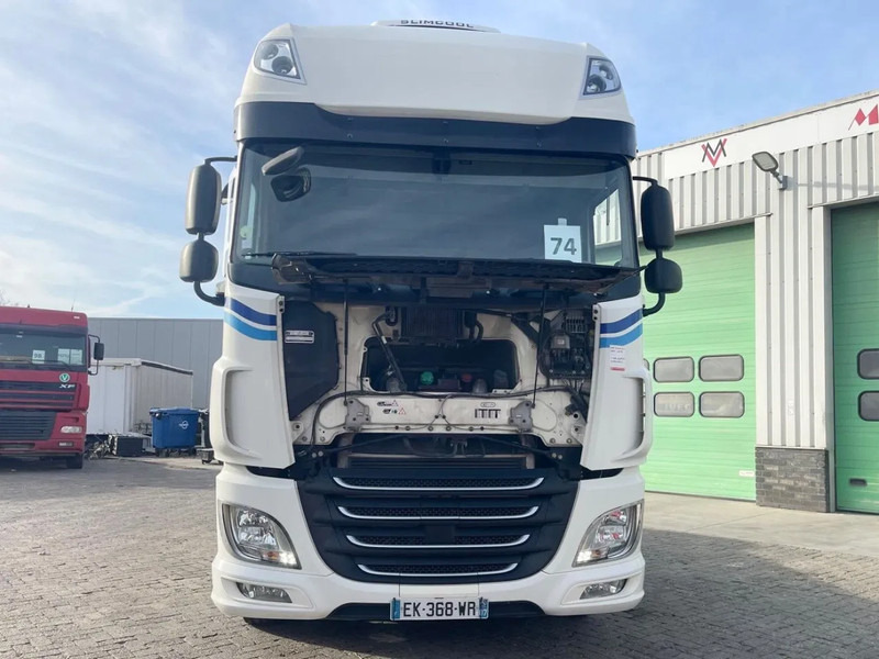 DAF XF 510 MANUAL GEARBOX! PARKING AIRCO, FRIGO - Tegljač: slika 3 DAF XF 510 MANUAL GEARBOX! PARKING AIRCO, FRIGO - Tegljač: slika 3