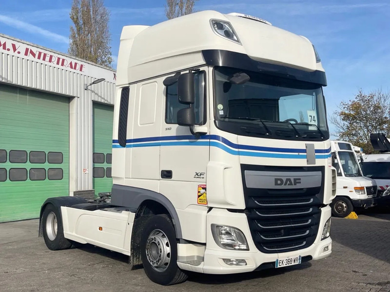 DAF XF 510 MANUAL GEARBOX! PARKING AIRCO, FRIGO - Tegljač: slika 4 DAF XF 510 MANUAL GEARBOX! PARKING AIRCO, FRIGO - Tegljač: slika 4