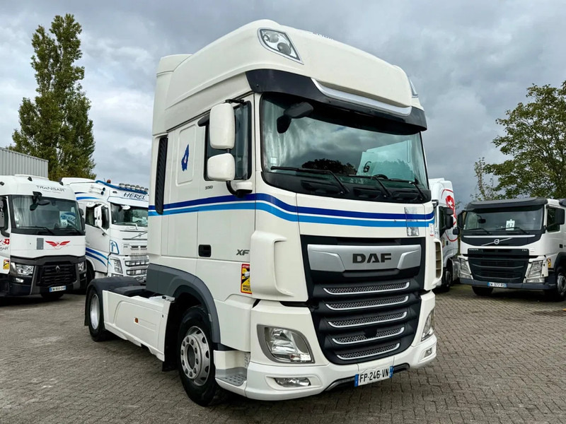 DAF XF 530 550! PARKING AIRCO, FRIGO, FULL AIR, SUPER FRANCE TRUCK! - Tegljač: slika 3 DAF XF 530 550! PARKING AIRCO, FRIGO, FULL AIR, SUPER FRANCE TRUCK! - Tegljač: slika 3