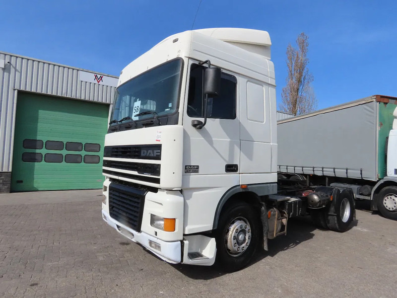 DAF XF 95.480 E4 type, Manual ger, Manual. Great state - Tegljač: slika 3 DAF XF 95.480 E4 type, Manual ger, Manual. Great state - Tegljač: slika 3