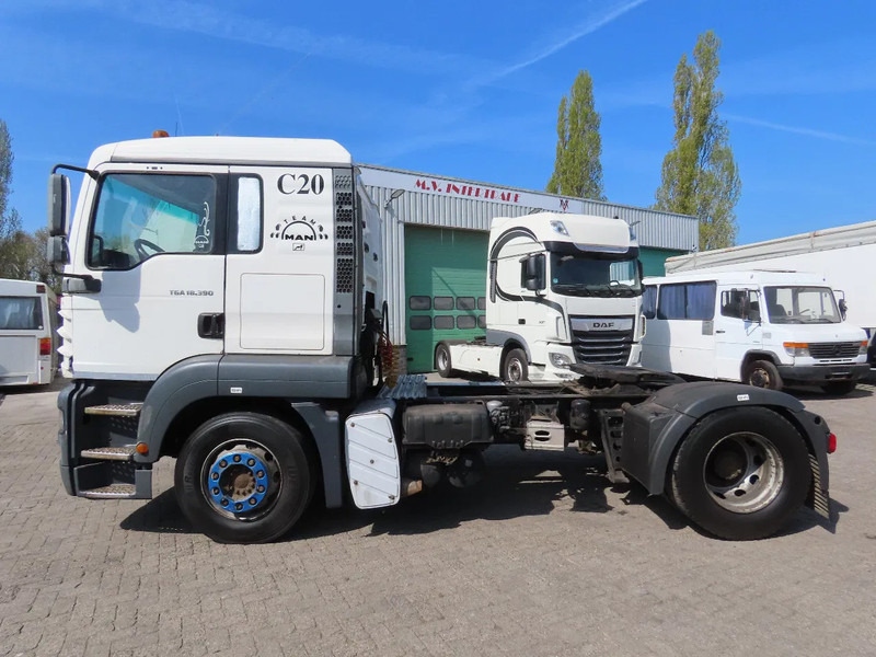 MAN TGA 18.390 Manual - Tegljač: slika 4 MAN TGA 18.390 Manual - Tegljač: slika 4