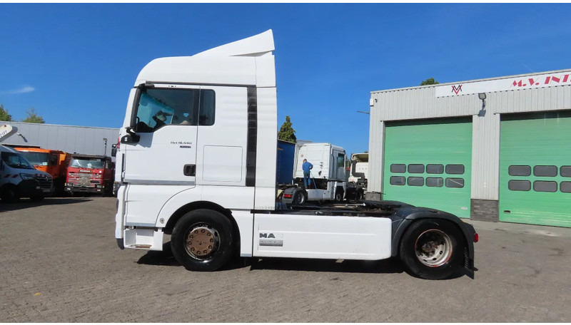 MAN TGX 18.440 Euro 5, Retarder, 2 tanks!! - Tegljač: slika 4 MAN TGX 18.440 Euro 5, Retarder, 2 tanks!! - Tegljač: slika 4