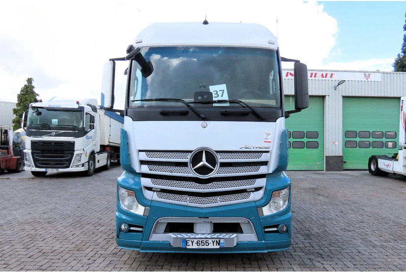 Mercedes-Benz Actros 1846 PTO, HYDRAULIC - Tegljač: slika 2 Mercedes-Benz Actros 1846 PTO, HYDRAULIC - Tegljač: slika 2