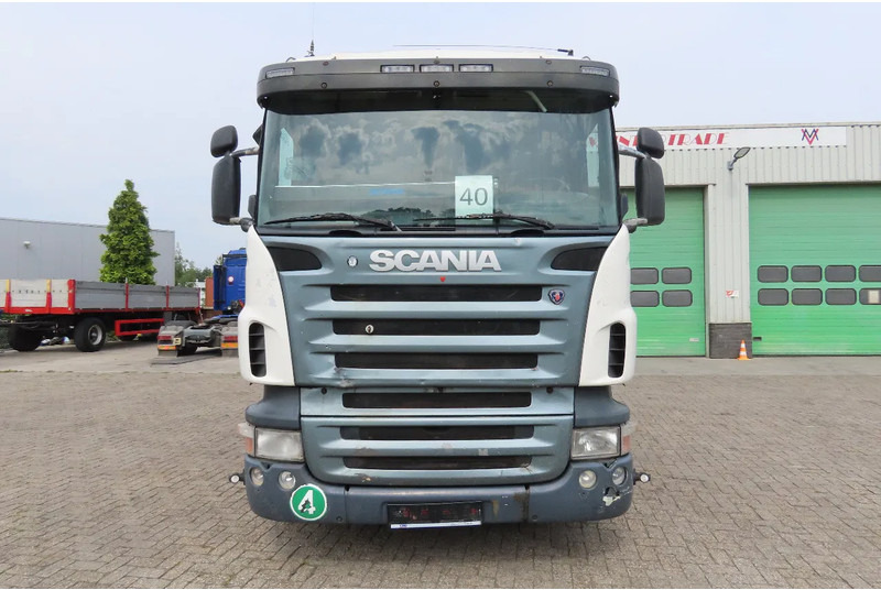 Scania R420 2 tanks, 2 beds, manual gearbox - Tegljač: slika 3 Scania R420 2 tanks, 2 beds, manual gearbox - Tegljač: slika 3