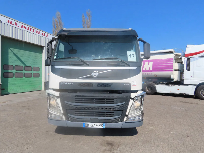 Volvo FM 450 YV2XZ0AXFB708913, APK tot 12-01-2026 ! PTO/Hydrailic, France truck! - Tegljač: slika 3 Volvo FM 450 YV2XZ0AXFB708913, APK tot 12-01-2026 ! PTO/Hydrailic, France truck! - Tegljač: slika 3